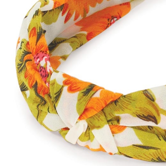White Sunflower Patterned Print Knot Fabric Headband Hair Fashion Accessory - Picture 3 of 3